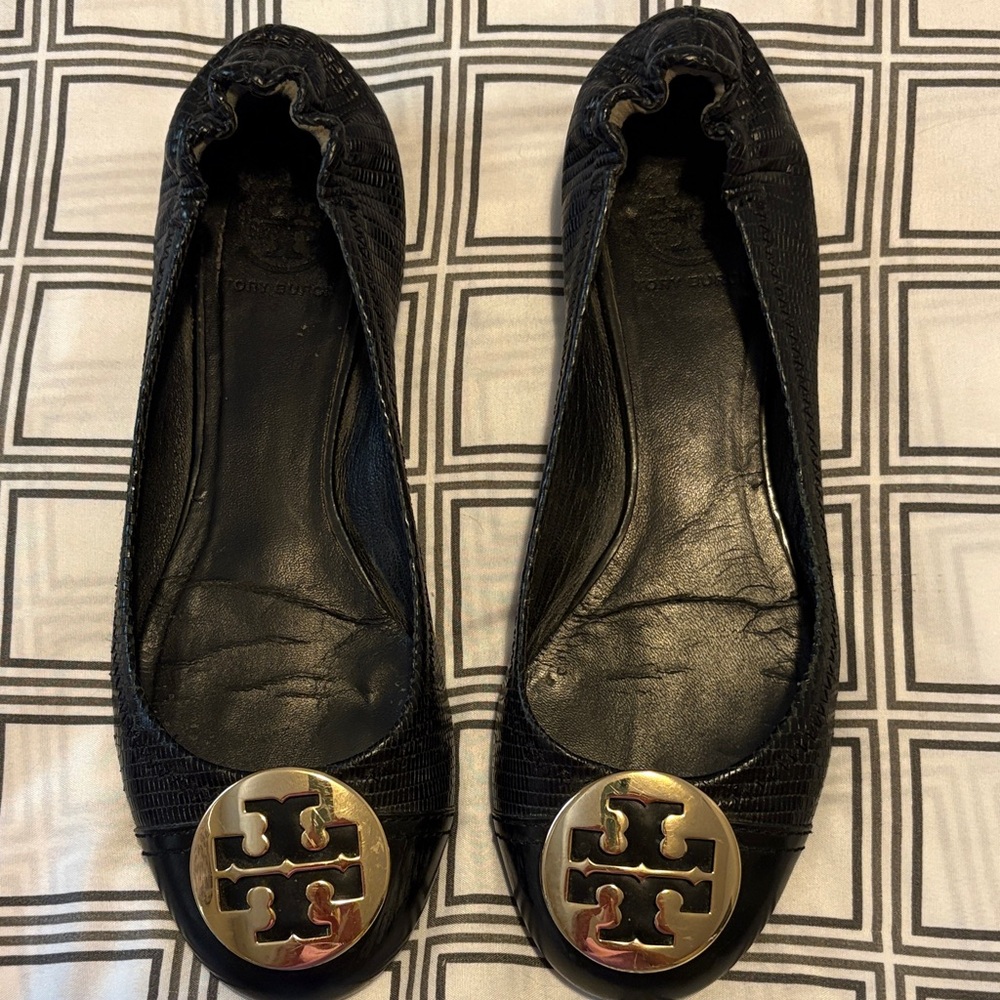 Tory Burch Black Leather Flats with Gold Medallion 8